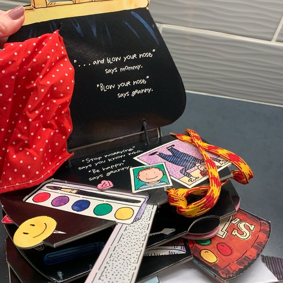 Children’s board book, “My Granny’s Purse” - Picture 6 of 9